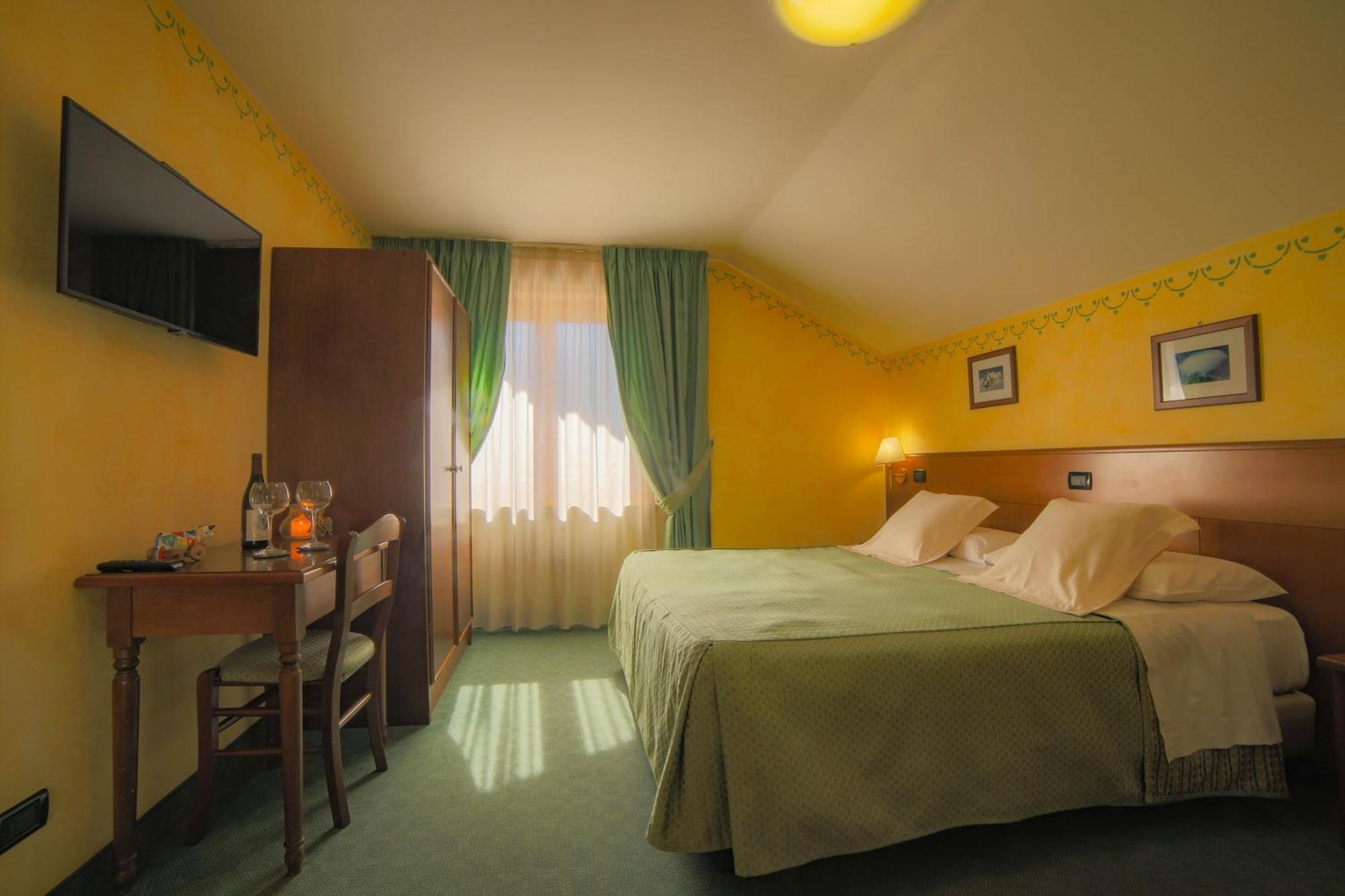 Hotel Beau Sejour เพร-แซงต์-ดีดีเย ภายนอก รูปภาพ